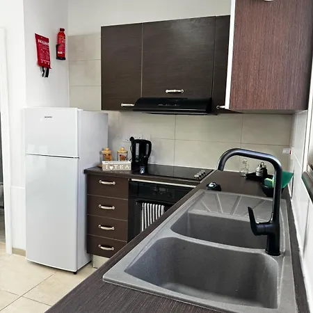 Sea Breeze Panoramic Ocean View Apartamento Kissonerga