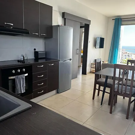 Sea Breeze Panoramic Ocean View