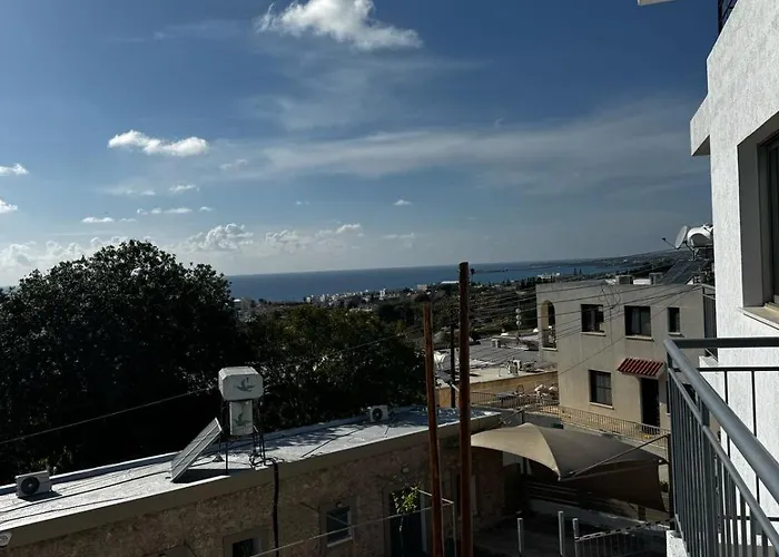 Sea Breeze Panoramic Ocean View *