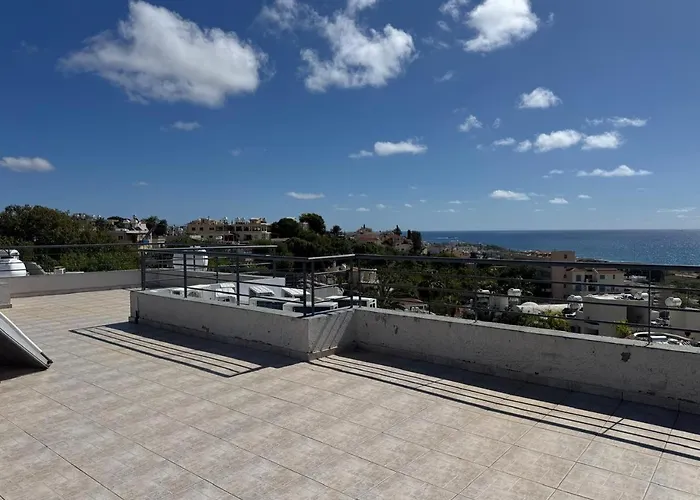 Sea Breeze Panoramic Ocean View