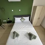 Sea Breeze Panoramic Ocean View Apartment Kissonerga