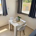 Apartment Sea Breeze Panoramic Ocean View *