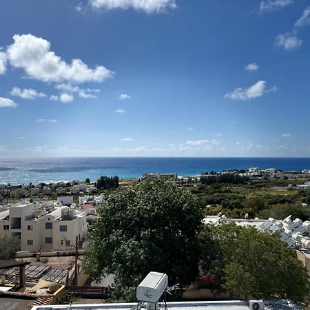 Sea Breeze Panoramic Ocean View Daire *