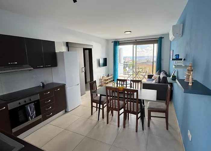 Sea Breeze Panoramic Ocean View Apartamento Kissonerga