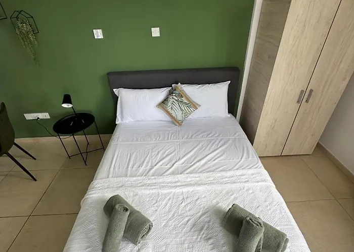 Sea Breeze Panoramic Ocean View Apartamento Kissonerga