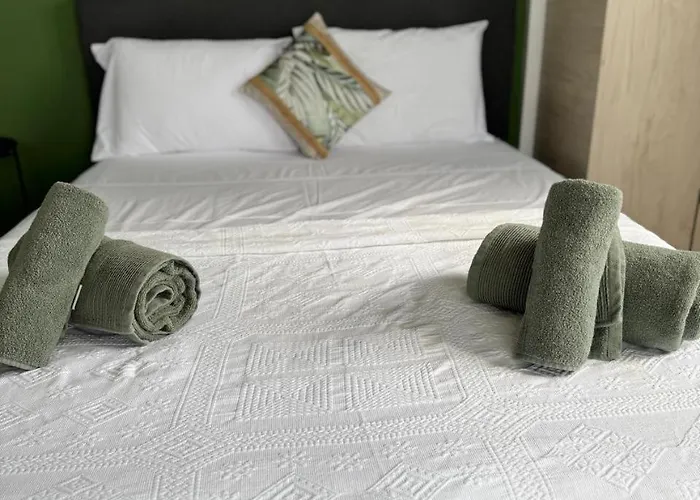 Sea Breeze Panoramic Ocean View Apartamento *